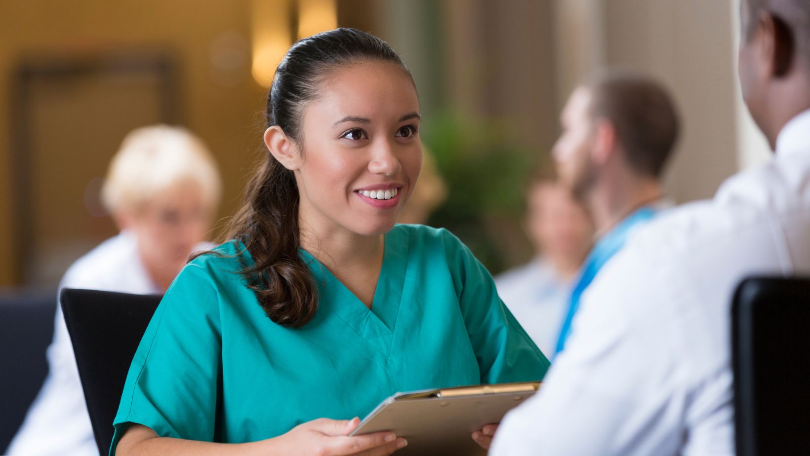 How to Succeed in the Nursing Hiring Process with a Winning Resume