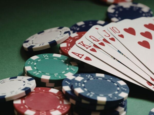 poker skills improvement, poker strategy tips, online poker success, poker training courses, poker tournament preparation, poker playing tactics, increase poker winnings, poker coaching programs, advanced poker techniques, poker confidence building